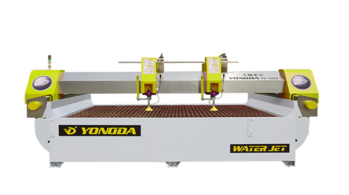 三軸水刀廠家怎么去選？產(chǎn)品精度要高售后服務要齊全